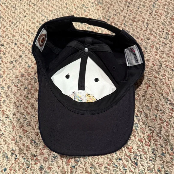 Black Vintage Chicago Blackhawks NHL Hockey Sports Specialties Hat - Picture 2 of 4
